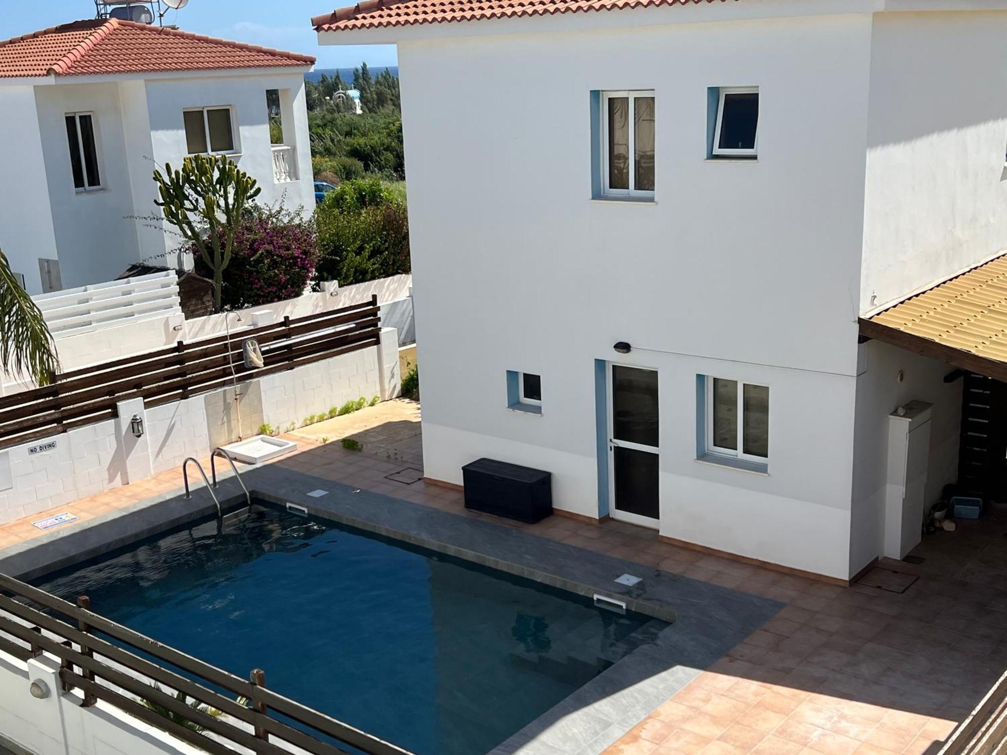Villa Emiliana Paralimni Bagian luar foto